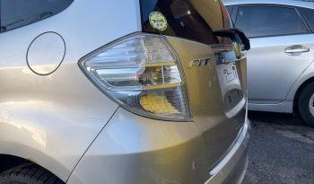 
									Honda Fit – 2012 full								