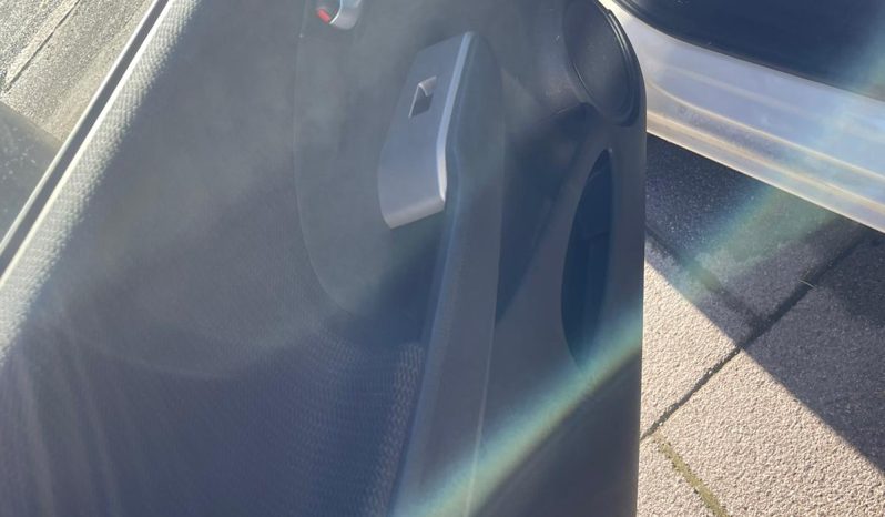 
								Honda Fit – 2013 full									