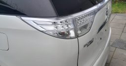 Toyota Estima Hybrid – 2011