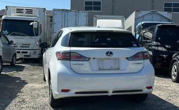Lexus CT200h Hybrid 2012