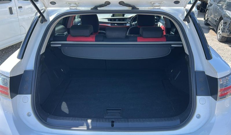 
								Lexus CT200h Hybrid 2012 full									