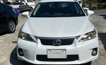 Lexus CT200h Hybrid 2012