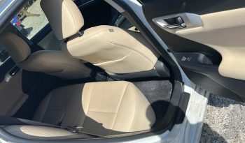 
									Lexus CT200h Hybrid 2011 full								