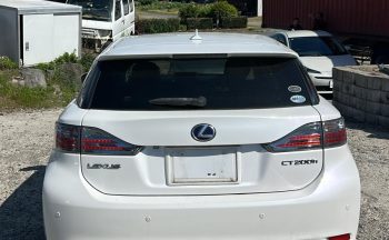 Lexus CT200h Hybrid 2011
