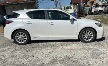 Lexus CT200h Hybrid 2011
