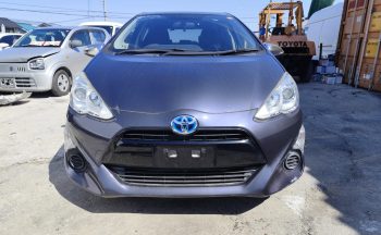 Toyota Aqua Hybrid 2015