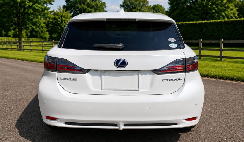 
								Lexus Ct200h Hybrid – 2012 full									