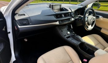 
									Lexus Ct200h Hybrid – 2012 full								