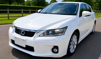 
									Lexus Ct200h Hybrid – 2012 full								